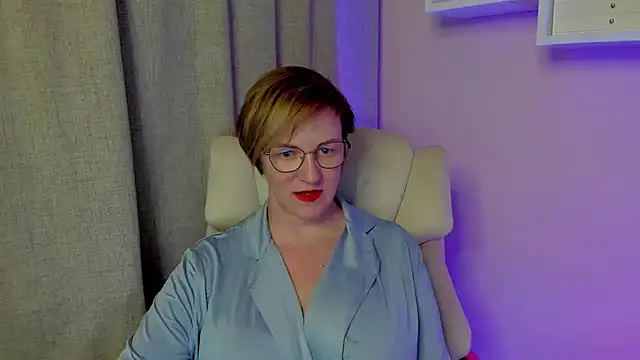 Snapshot of feliziaDesire chatting on July 2026 02:57:02 PM feliziaDesire online show from July 2026 02:57:02 PM