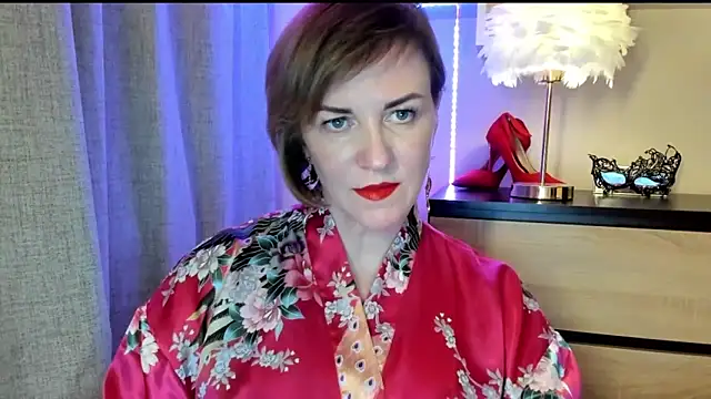 Snapshot of feliziaDesire chatting on September 2025 04:24:01 PM feliziaDesire online show from September 2025 04:24:01 PM