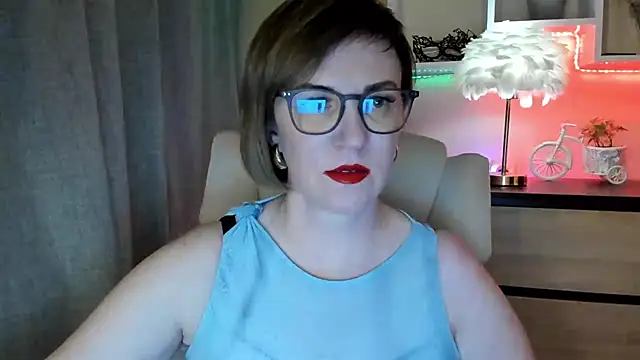 feliziaDesire online show from November 2025 02:01:01 PM