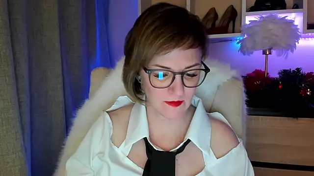 feliziaDesire online show from January 2026 06:11:01 PM