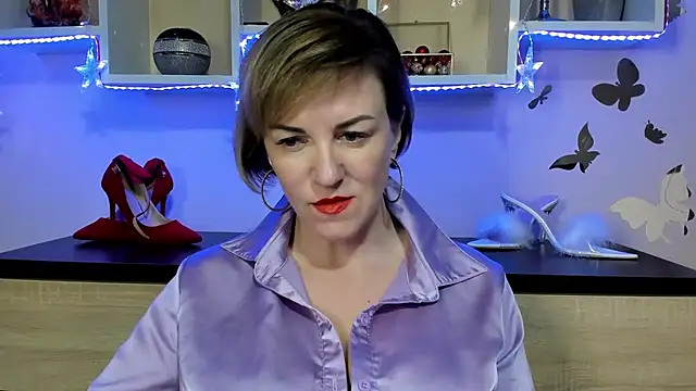Snapshot of feliziaDesire chatting on March 2025 08:00:02 PM feliziaDesire online show from March 2025 08:00:02 PM