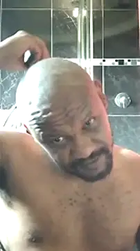 Snapshot of TheTwist chatting on February 2025 08:13:02 AM TheTwist online show from February 2025 08:13:02 AM