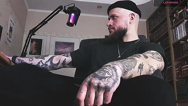 Snapshot of FindomJason chatting on February 2026 09:31:02 AM FindomJason online show from February 2026 09:31:02 AM