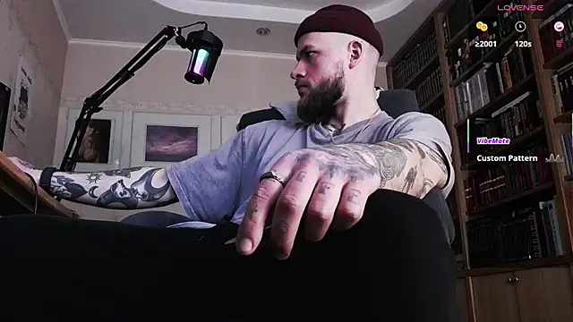 Snapshot of FindomJason chatting on February 2026 10:35:01 AM FindomJason online show from February 2026 10:35:01 AM