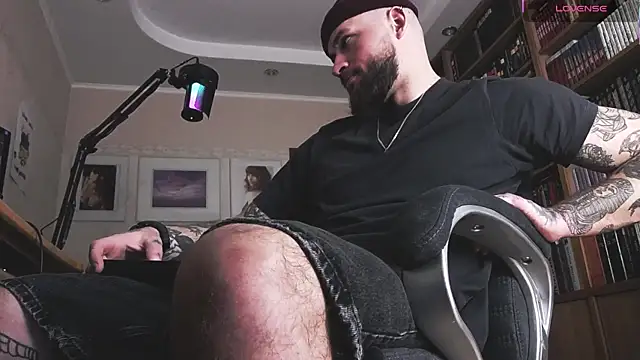 Snapshot of FindomJason chatting on February 2026 12:23:01 PM FindomJason online show from February 2026 12:23:01 PM