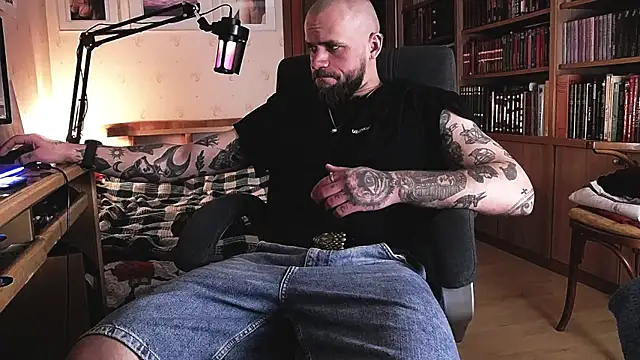 FindomJason online show from May 2026 06:07:02 PM