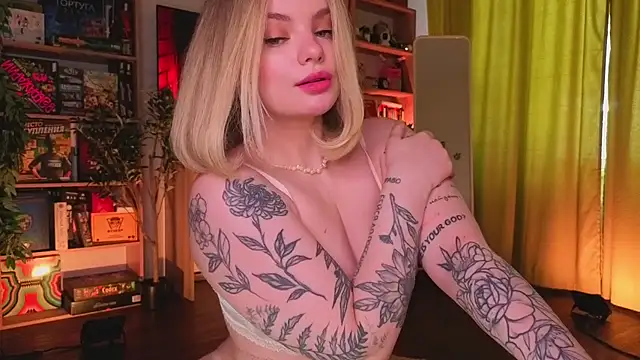 Hottie Jane online show from April 2026 12:45:01 PM