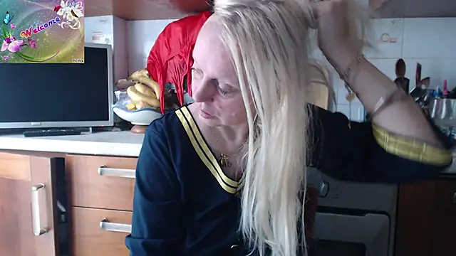 martachatte online show from October 2025 08:13:01 AM