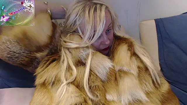 martachatte online show from November 2025 06:29:02 PM