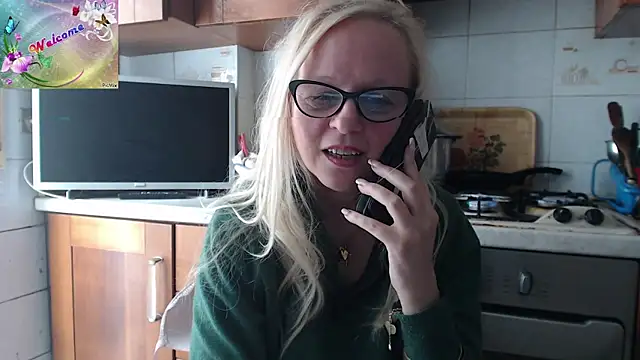 martachatte online show from November 2025 09:24:02 AM