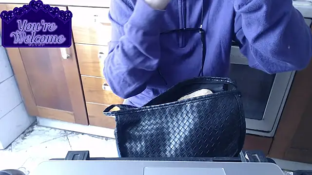 martachatte online show from January 2026 11:28:02 AM