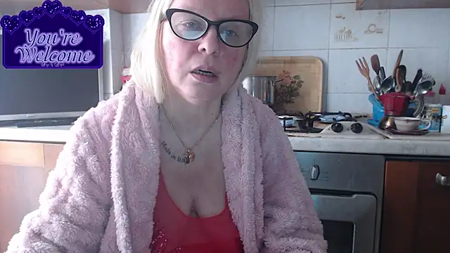 Snapshot of martachatte chatting on April 2026 07:26:01 AM martachatte online show from April 2026 07:26:01 AM