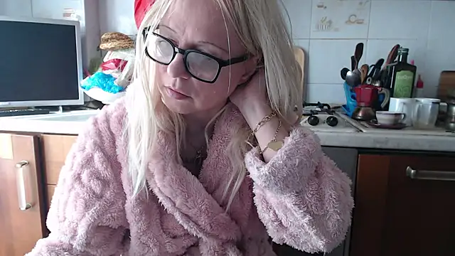 martachatte online show from February 2026 10:47:02 AM