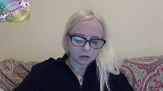 martachatte online show from October 2025 08:03:01 AM