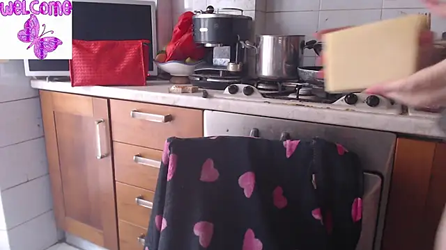 martachatte online show from March 2025 03:33:01 PM