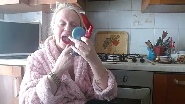 martachatte online show from June 2026 07:28:02 AM