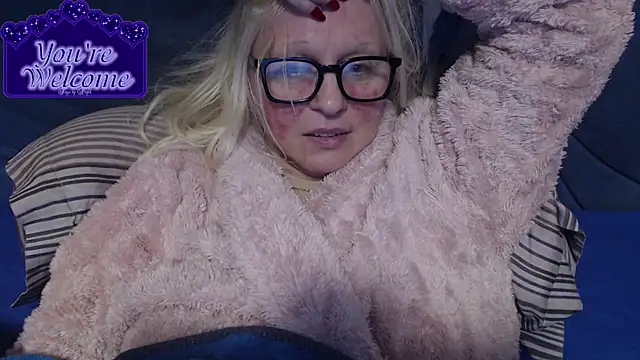 Snapshot of martachatte chatting on April 2026 06:58:02 PM martachatte online show from April 2026 06:58:02 PM