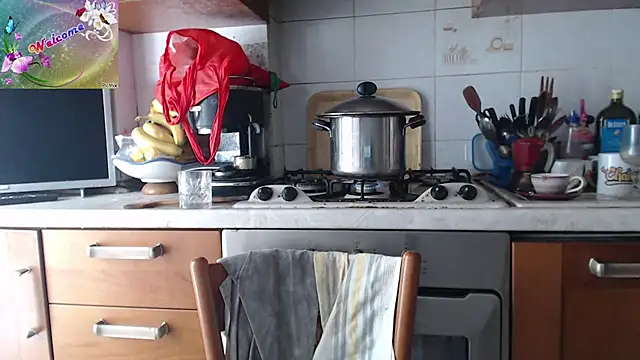 martachatte online show from October 2025 08:57:01 AM