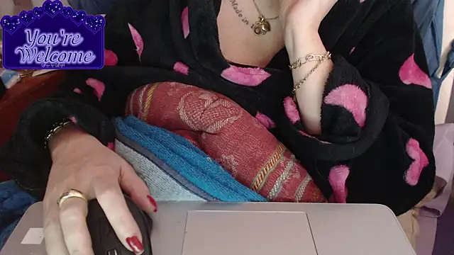 Snapshot of martachatte chatting on March 2026 08:19:01 AM martachatte online show from March 2026 08:19:01 AM