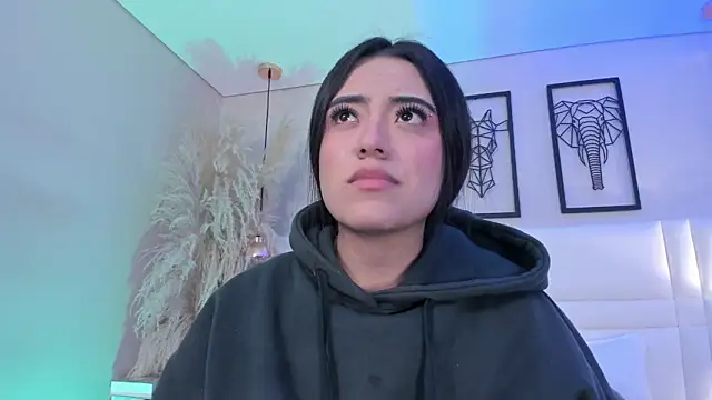 Rebeca jones online show from November 2025 01:16:01 PM