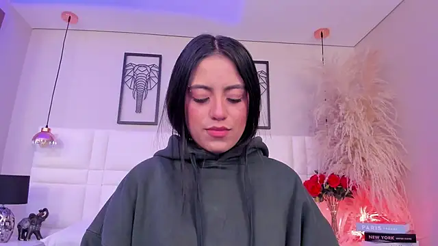 Rebeca jones online show from December 2025 12:19:02 PM