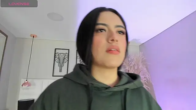 Rebeca jones online show from November 2025 12:19:01 PM