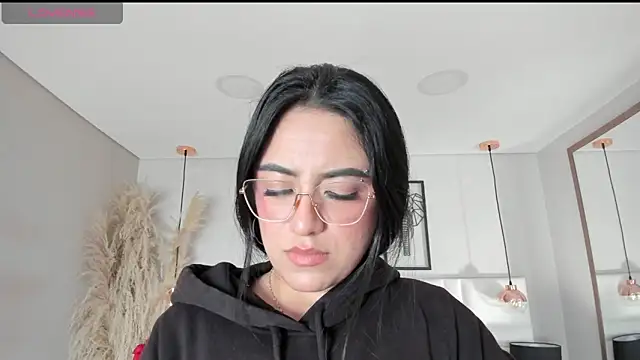 Rebeca jones online show from October 2025 12:26:02 PM