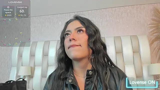 Rebeca jones online show from June 2026 12:17:02 PM
