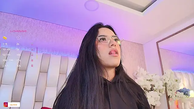 Rebeca jones online show from March 2025 01:08:01 PM