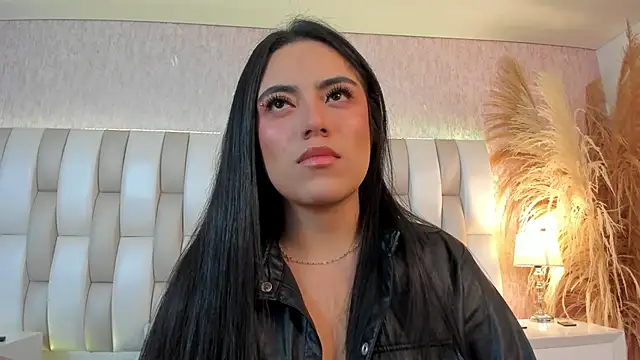 Rebeca jones online show from June 2026 12:28:01 PM