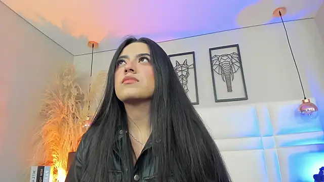 Rebeca jones online show from November 2025 12:15:02 PM