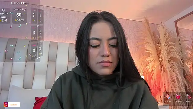Snapshot of Rebeca_jones chatting on April 2026 12:29:02 PM Rebeca jones online show from April 2026 12:29:02 PM