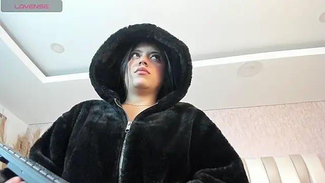 Rebeca jones online show from January 2026 12:19:02 PM