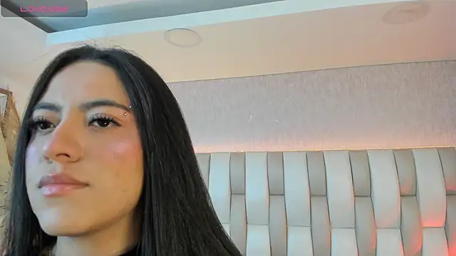 Rebeca jones online show from February 2026 12:13:02 PM