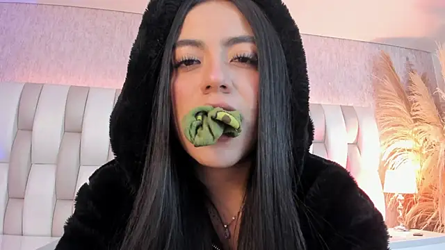 Snapshot of Rebeca_jones chatting on March 2026 12:24:01 PM Rebeca jones online show from March 2026 12:24:01 PM