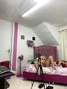 Rossestoner online show from March 2026 11:59:01 PM