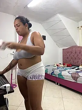 Rossestoner online show from March 2026 11:13:02 AM