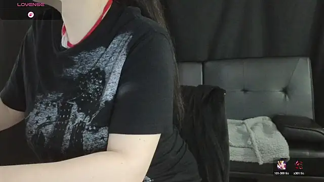 Mia G0ld online show from March 2026 05:14:01 PM