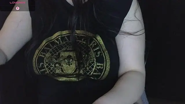 Mia G0ld online show from April 2026 09:39:33 PM