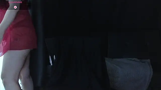 Mia G0ld online show from March 2026 04:34:02 PM