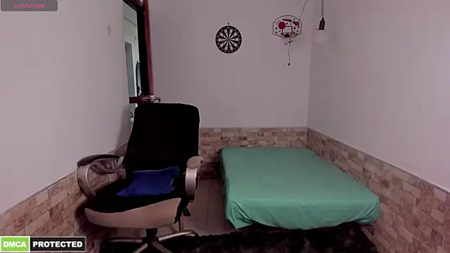 Carl Smithh online show from November 2025 01:43:02 AM