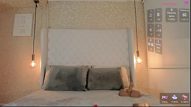 Ashleyy piink online show from April 2026 08:57:02 PM