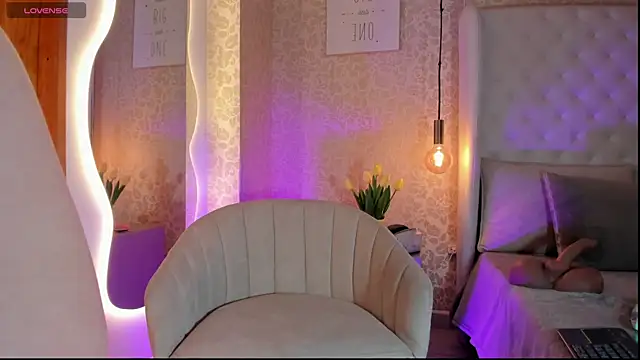 Ashleyy piink online show from July 2026 07:51:02 PM