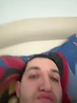 Snapshot of strange6696 chatting on March 2025 01:28:02 PM strange6696 online show from March 2025 01:28:02 PM