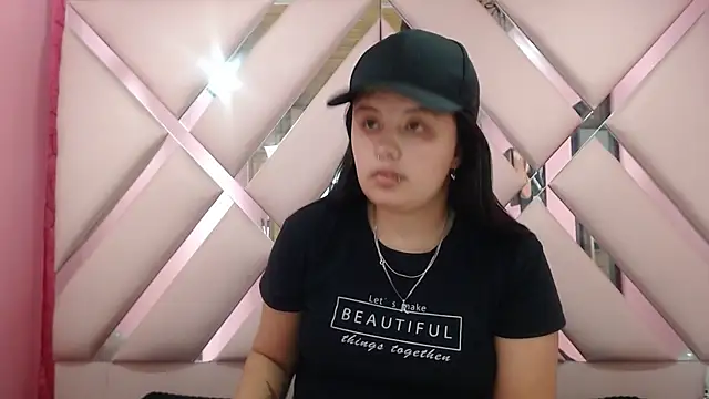 Snapshot of nathaly_low1 chatting on December 2025 03:09:01 AM nathaly low1 online show from December 2025 03:09:01 AM