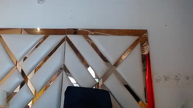 Snapshot of nathaly_low1 chatting on April 2026 12:53:02 PM nathaly low1 online show from April 2026 12:53:02 PM