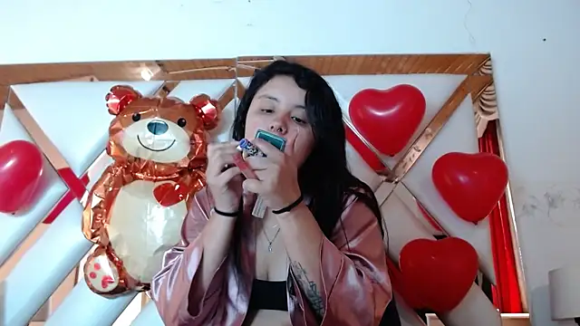 Snapshot of nathaly_low1 chatting on February 2026 12:57:02 PM nathaly low1 online show from February 2026 12:57:02 PM