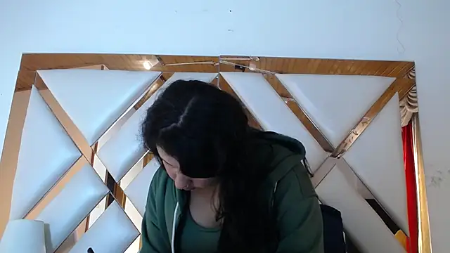 Snapshot of nathaly_low1 chatting on April 2026 12:50:02 PM nathaly low1 online show from April 2026 12:50:02 PM