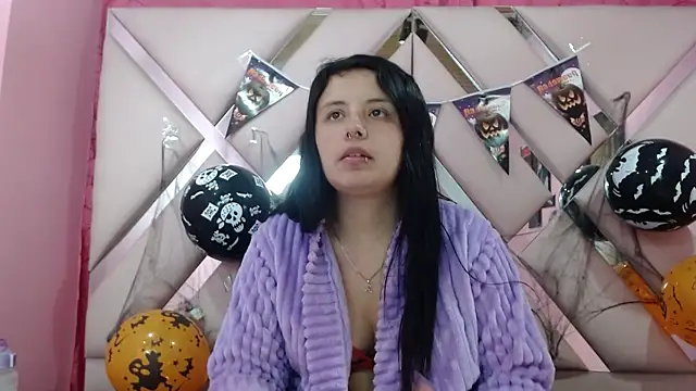nathaly low1 online show from October 2025 03:19:02 AM