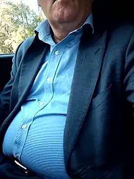 Snapshot of stiffandlubed@xh chatting on October 2025 09:04:02 PM stiffandlubedxh online show from October 2025 09:04:02 PM